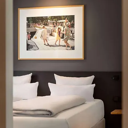 Hotel Vienna House By Wyndham Ernst Leitz 4*