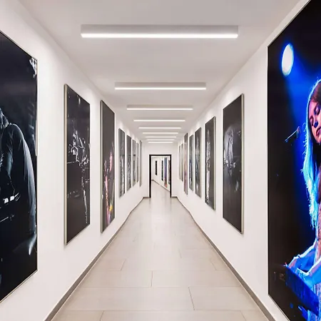 Vienna House By Wyndham Ernst Leitz Отель