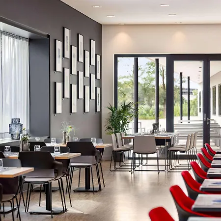 Отель Vienna House By Wyndham Ernst Leitz