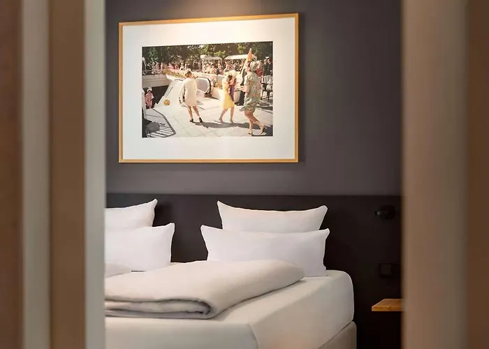 Hotel Vienna House By Wyndham Ernst Leitz 4*