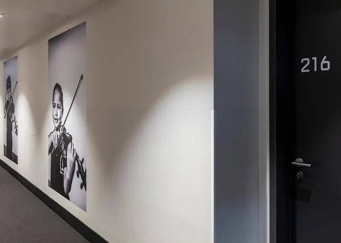 Hotel Vienna House By Wyndham Ernst Leitz 4*