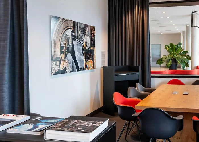 Hotel Vienna House By Wyndham Ernst Leitz 4*